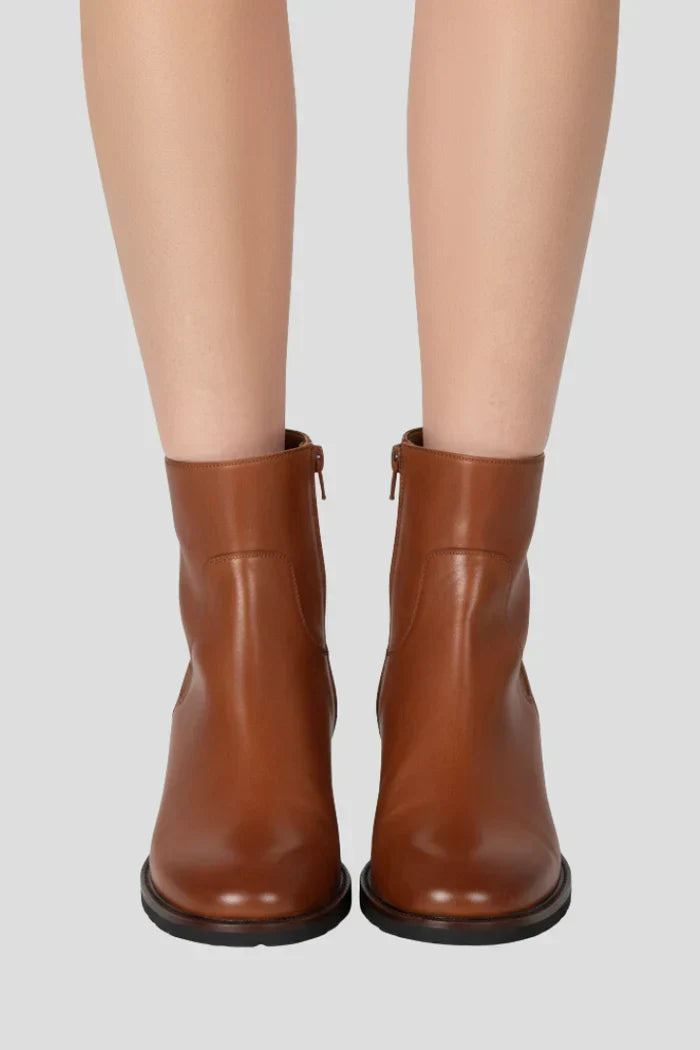 W | L2 | Shoes | Boots